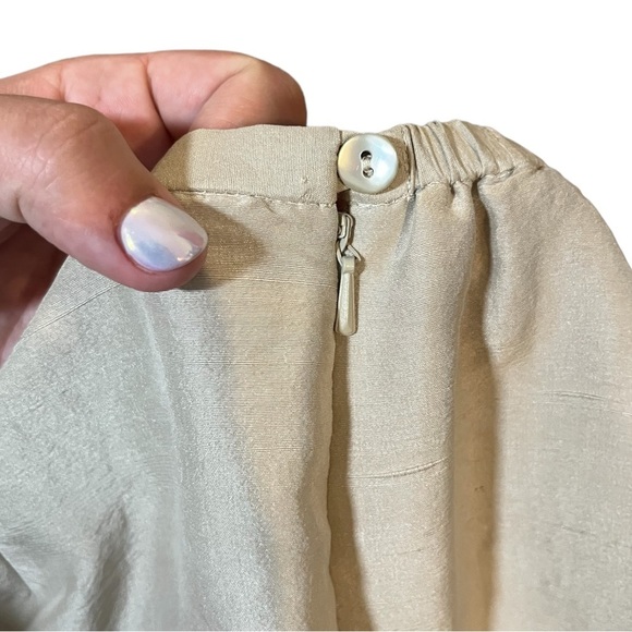 Eileen fisher taupe silk skirt & blazer set size M - Picture 9 of 10
